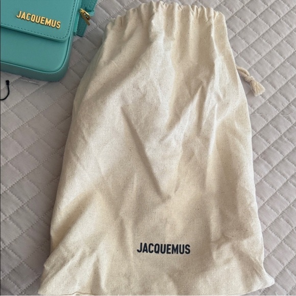 Jacquemus La Carinu Shoulder Bag - Picture 3 of 6